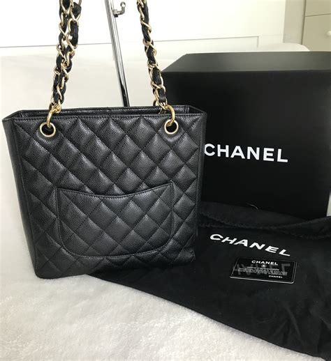 petite sacoche chanel|chanel shopping bags.